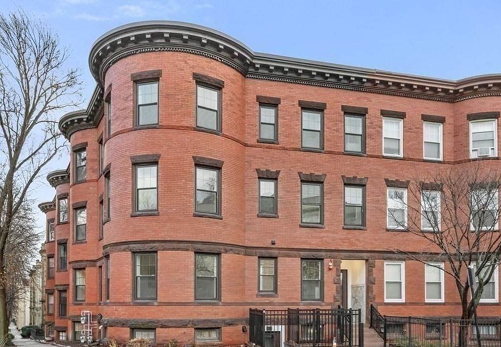 65 Pleasant Street - Photo 1