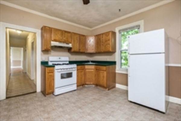 3516 Washington St - Photo 1