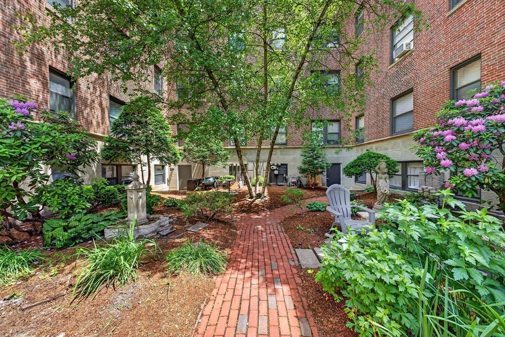 86 Jersey Street - Photo 1