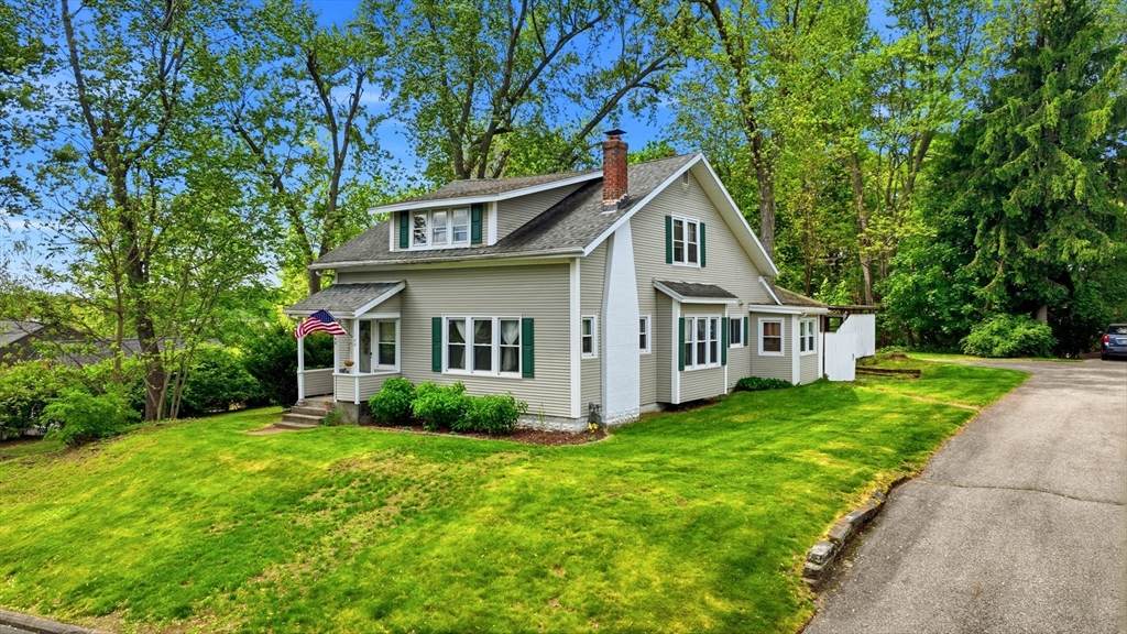 40 Fairview St - Photo 1