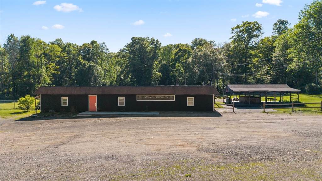 31 E Brookfield Rd - Photo 1