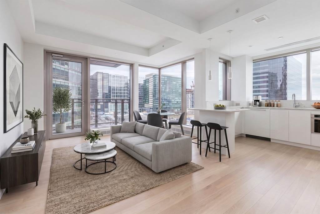 133 Seaport Blvd - Photo 1