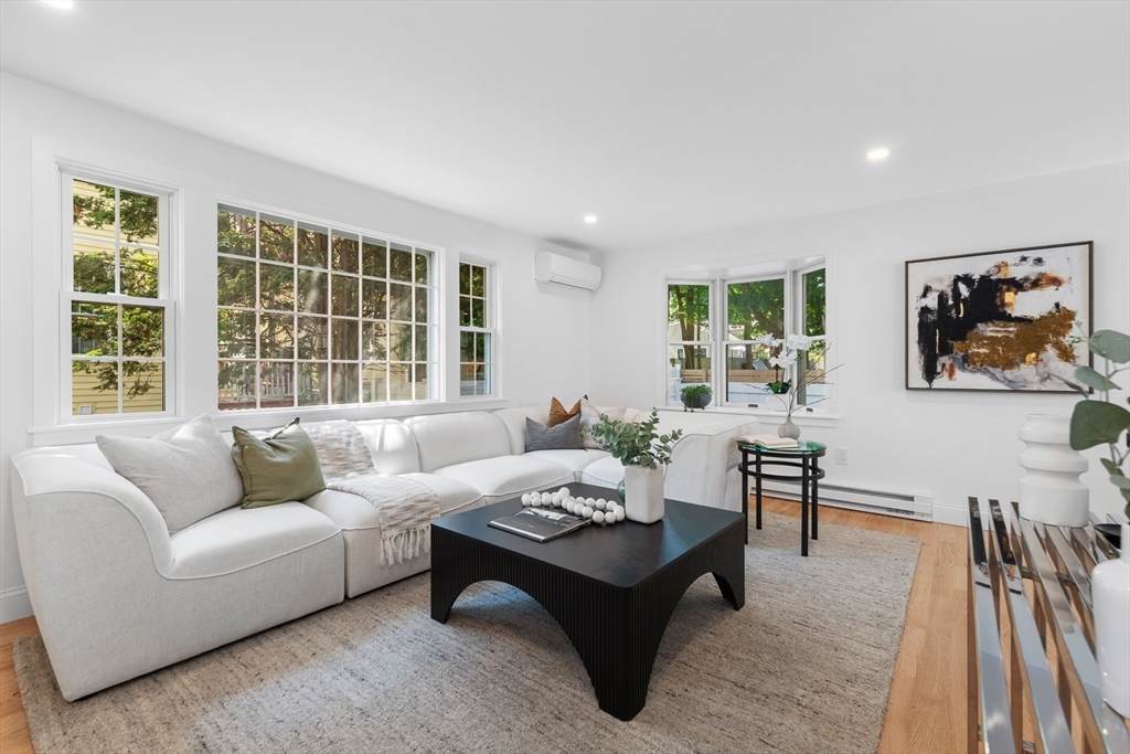 22 Park St - Photo 1