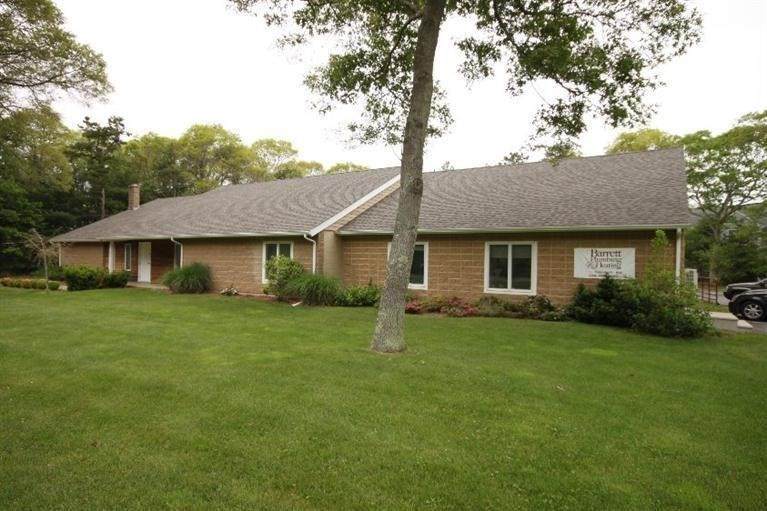 10 Edgerton Dr - Photo 1