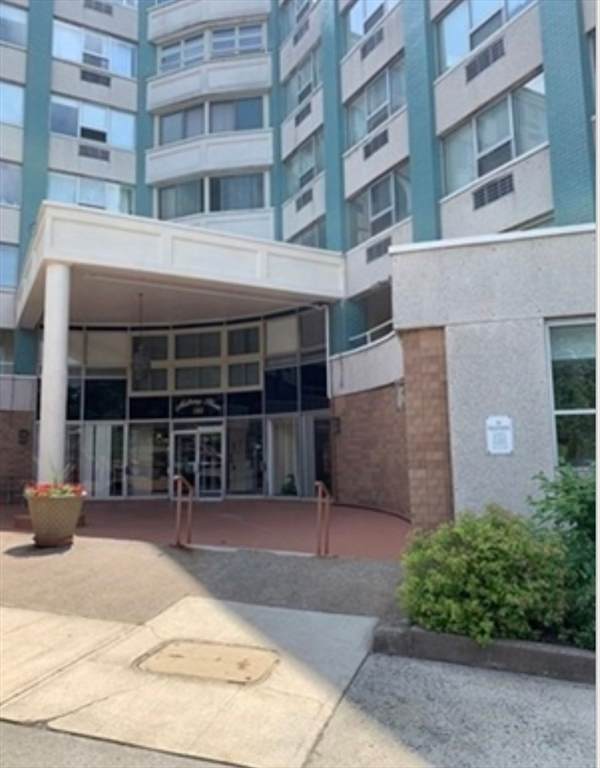 101 Mulberry St - Photo 1