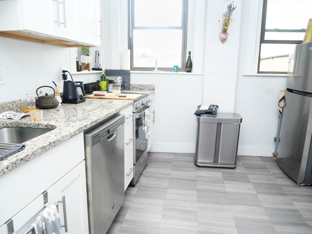 1378 Beacon - Photo 1