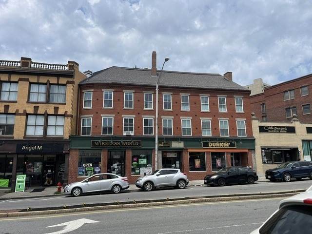 422 Main St - Photo 1