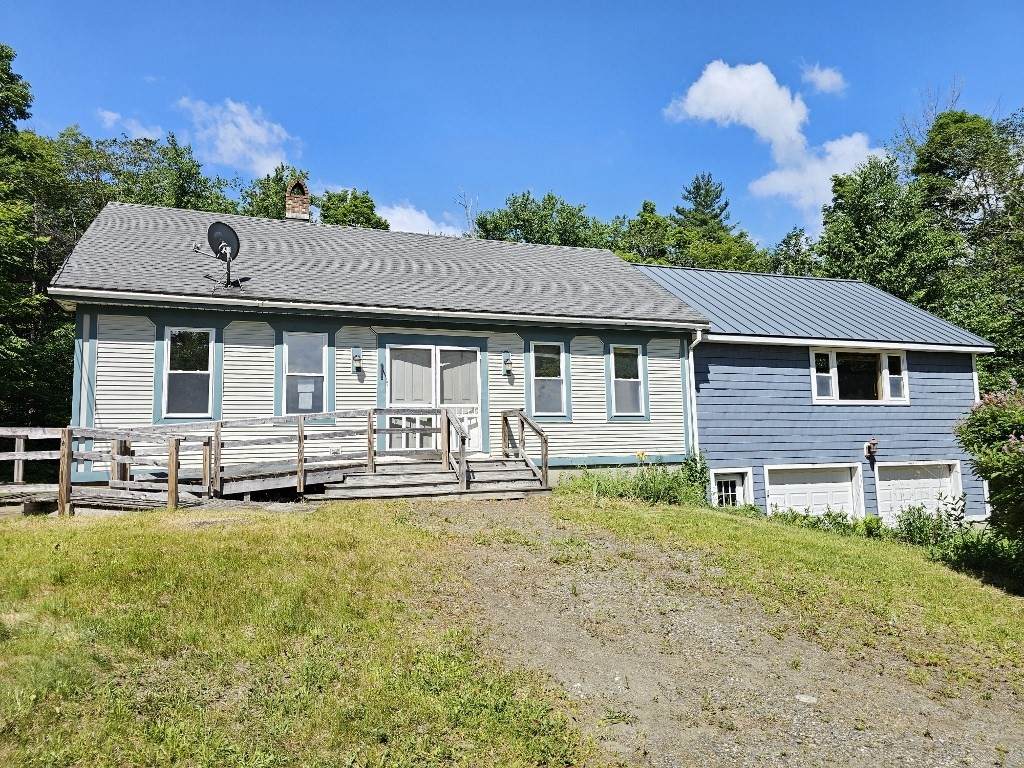 356 E Hill Rd - Photo 1