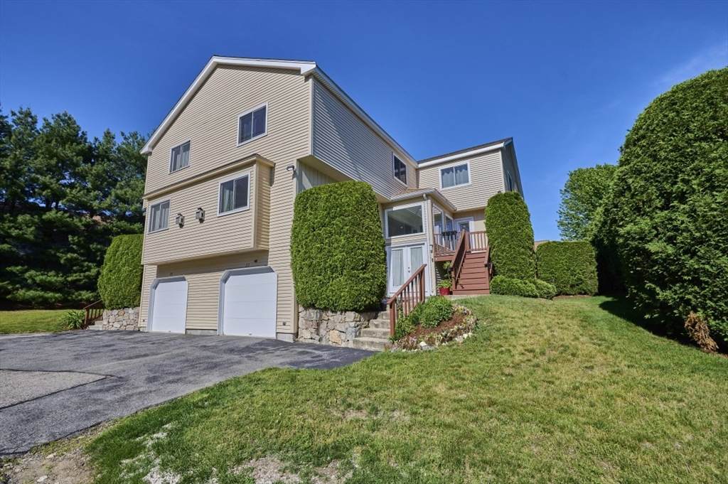 22 Algonquin Trl - Photo 1