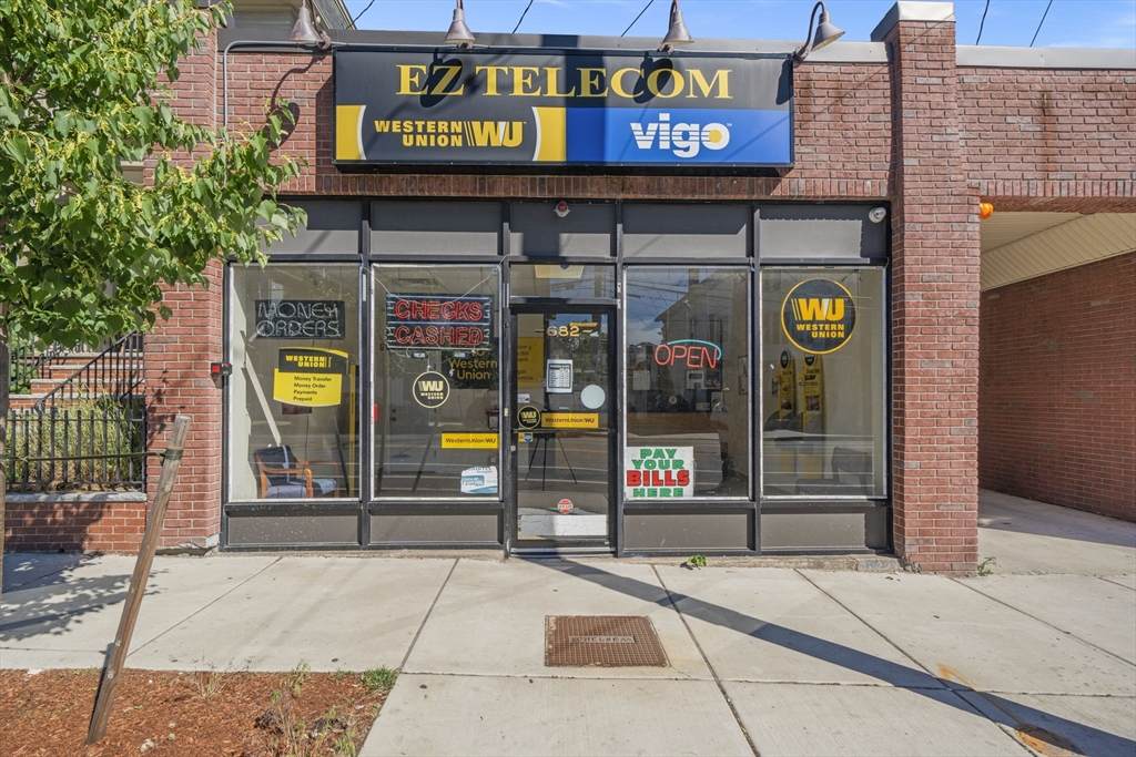 682 Broadway - Photo 1