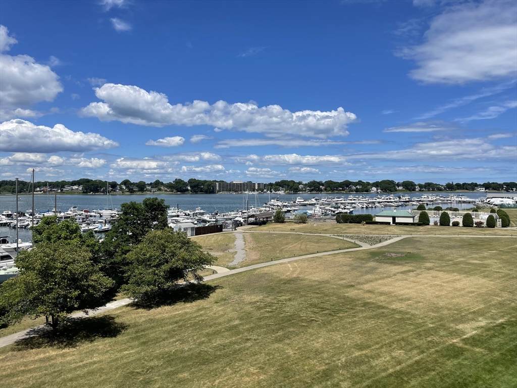 100 Cove Way - Photo 1