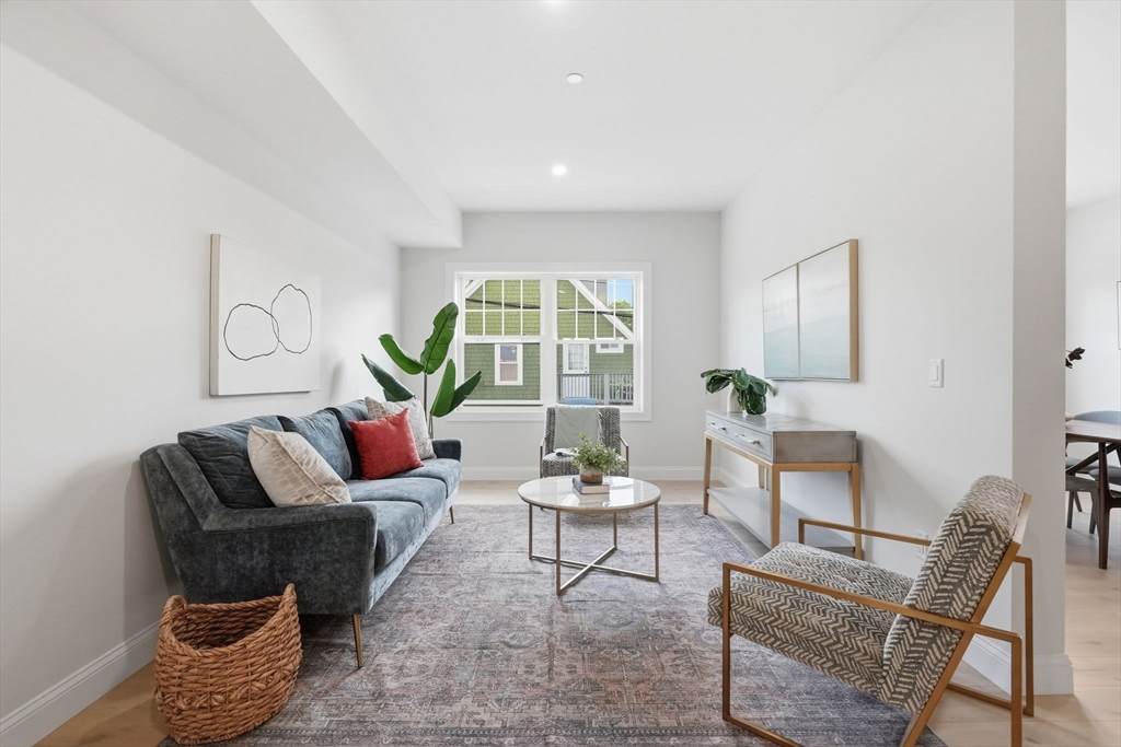66 Tileston St - Photo 1