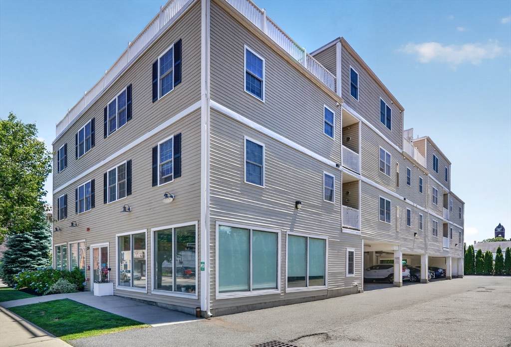 29 Spruce St - Photo 1