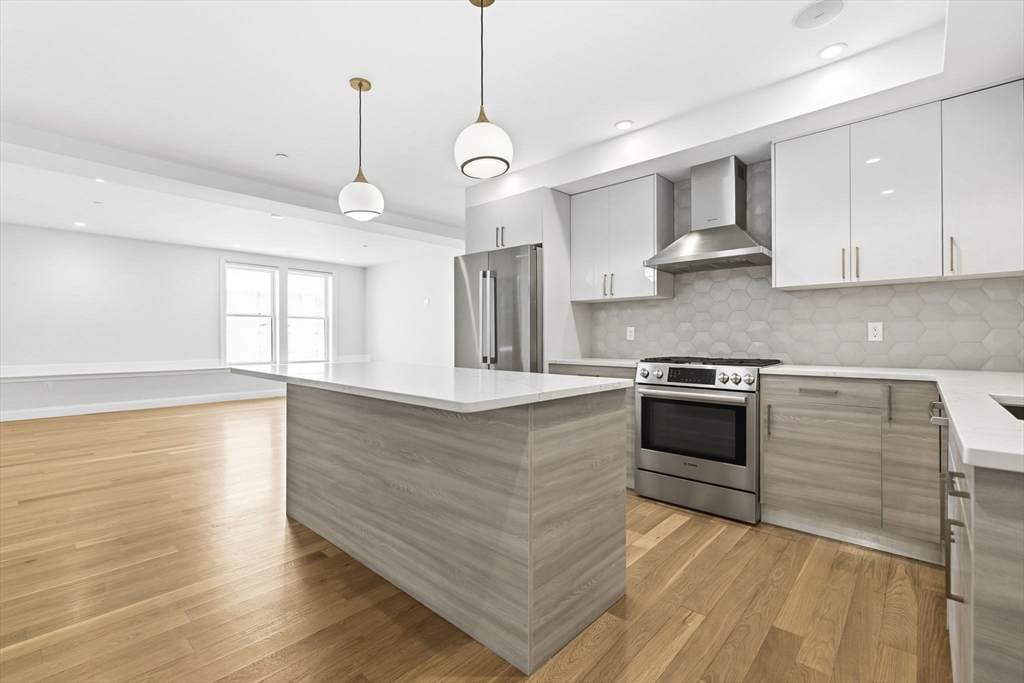 40 Westmoreland St - Photo 1