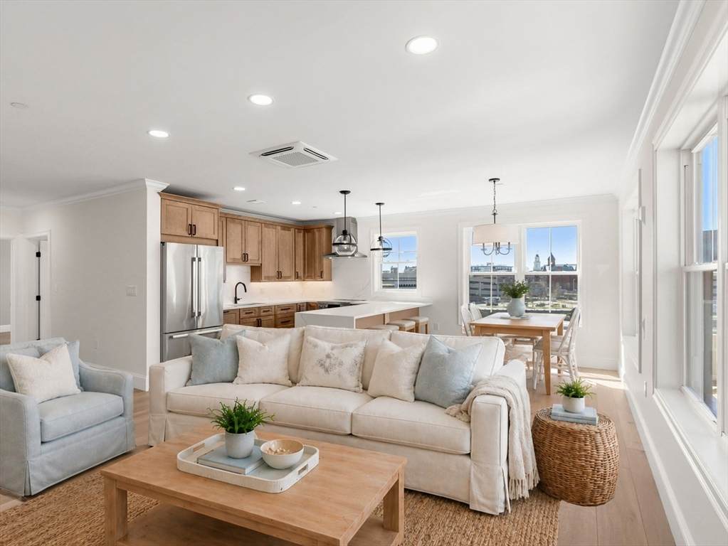 16 Franklin Street - Photo 1
