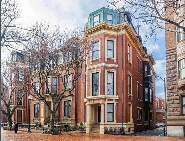 328 Dartmouth St - Photo 1