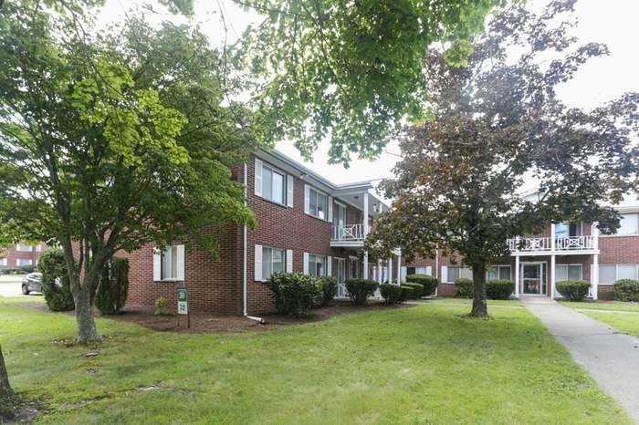 32 Bayberry Dr - Photo 1