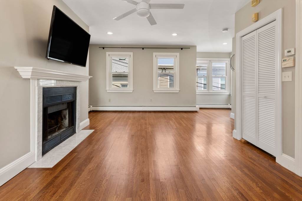 17 Sackville St - Photo 1