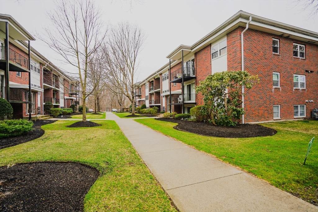 34 Pleasant Drive - Photo 1