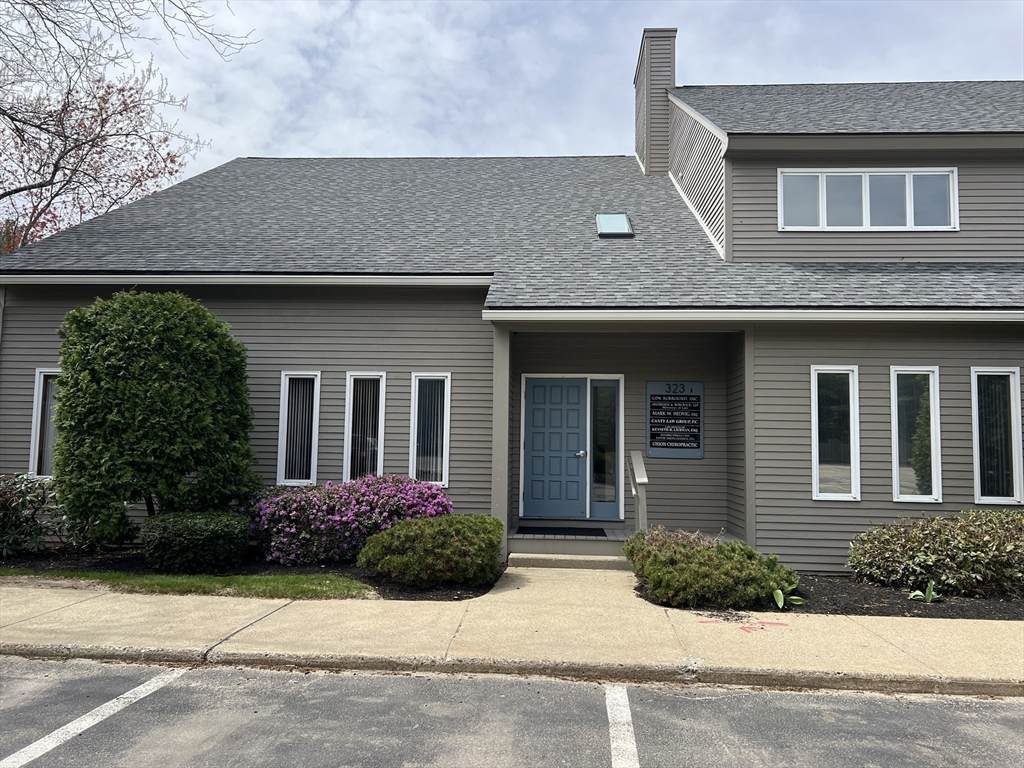 323 Boston Post Rd - Photo 1