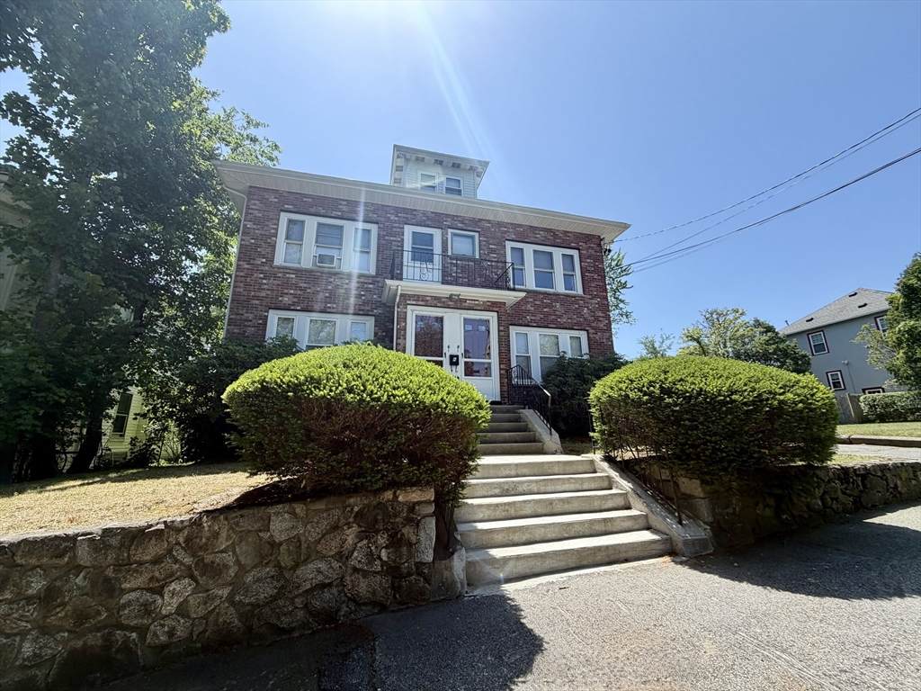 6 Silver Lake Ave - Photo 1