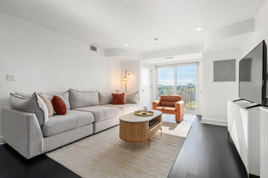 770 Washington Avenue - Photo 1