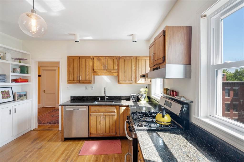 4 Linden Ct - Photo 1
