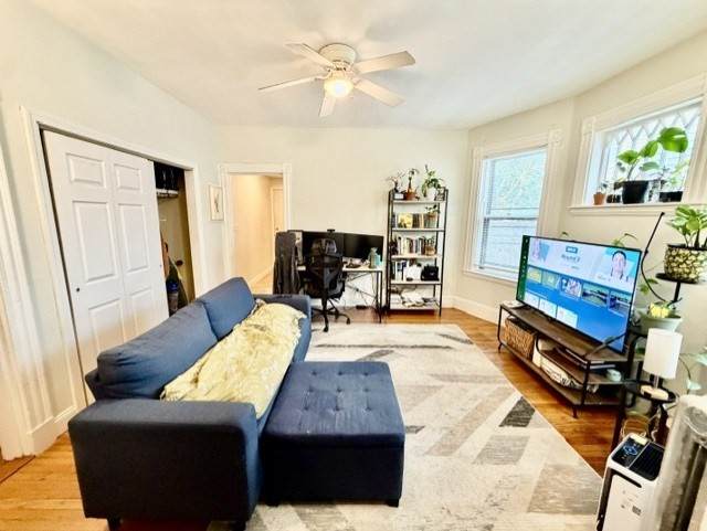 66 Roseland - Photo 1