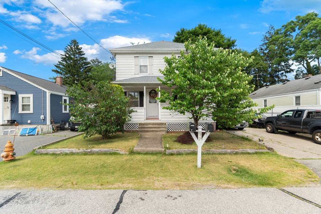 77 Haig Ave - Photo 1