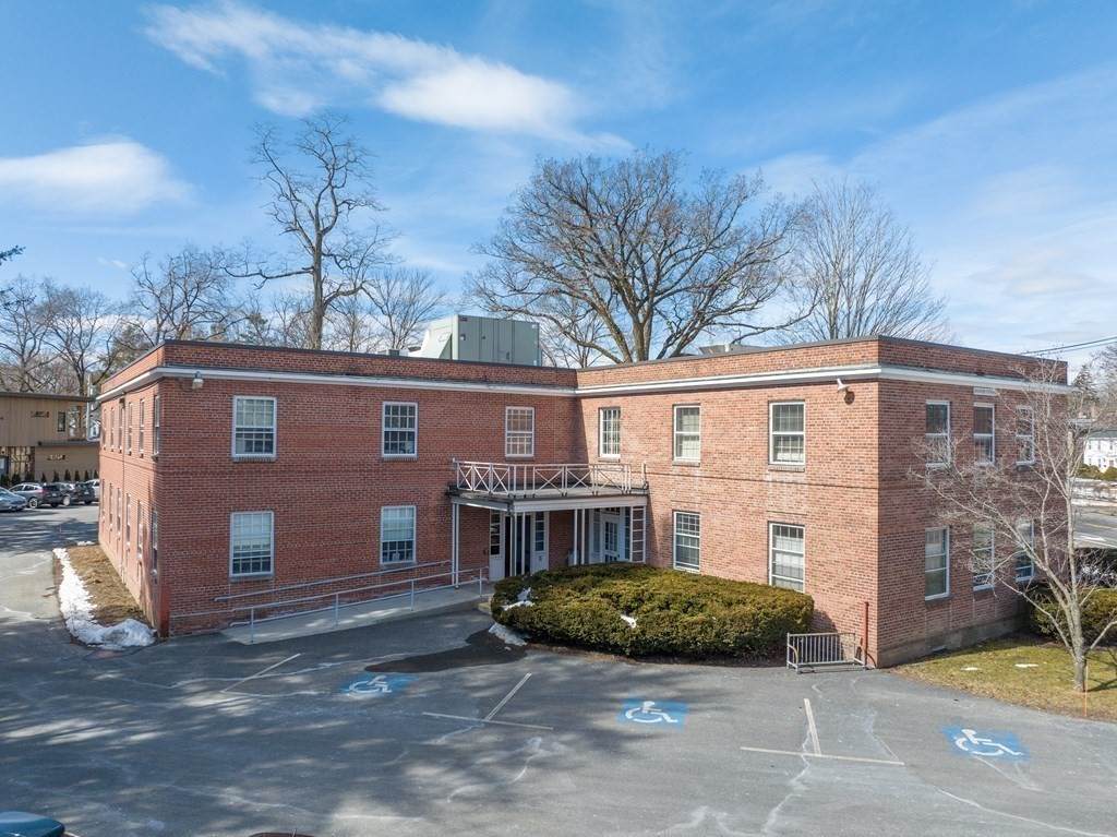 264 Elm St - Photo 1