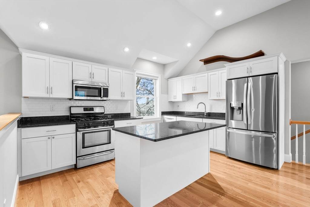 6 Peter Parley Rd - Photo 1