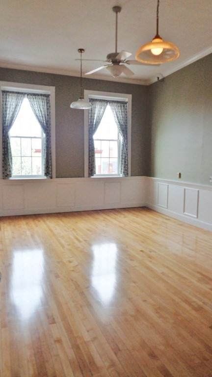 14 Main St - Photo 1