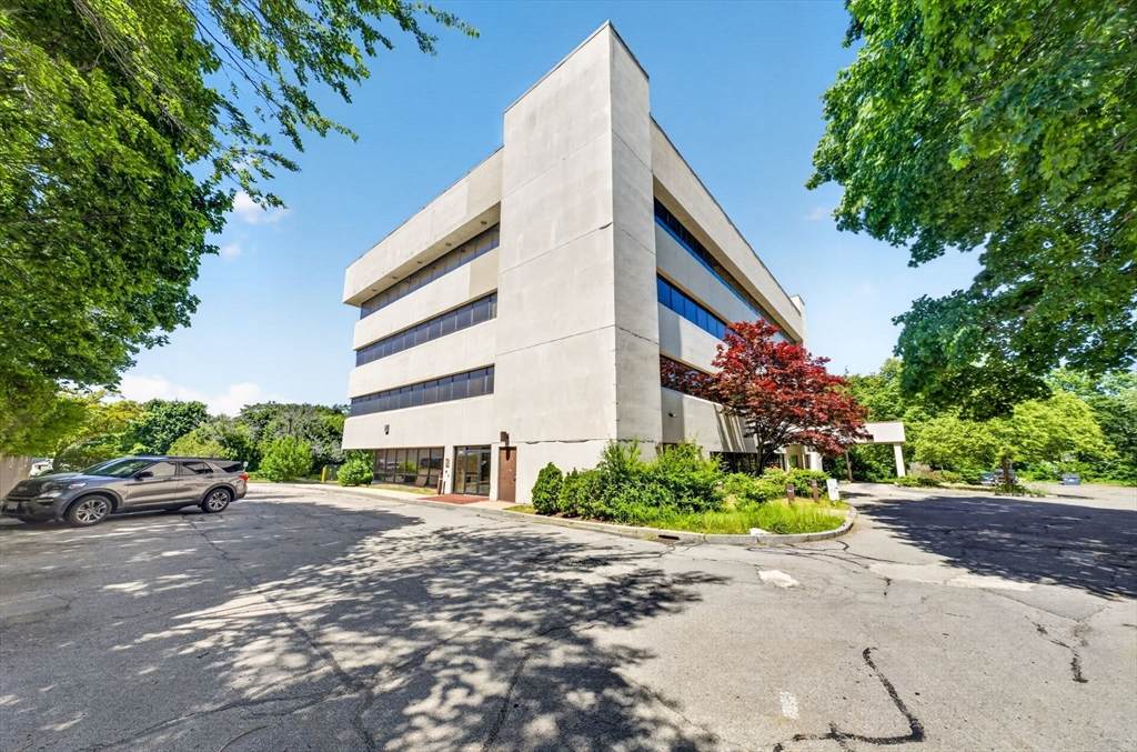 247 N Main St - Photo 1