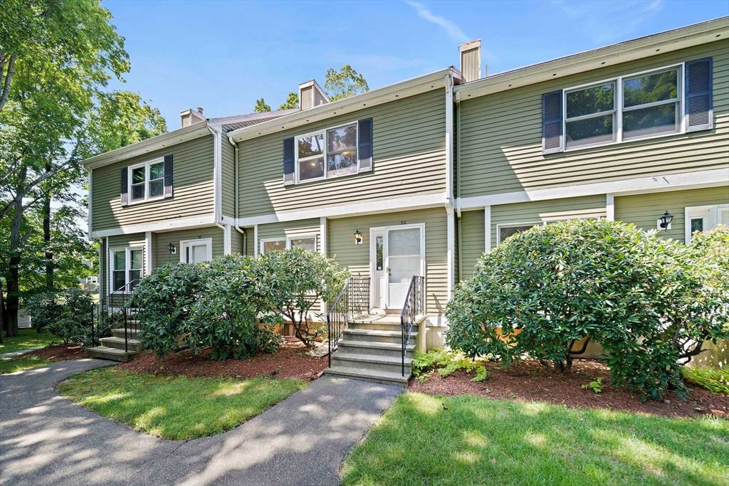 52 River St - Photo 1