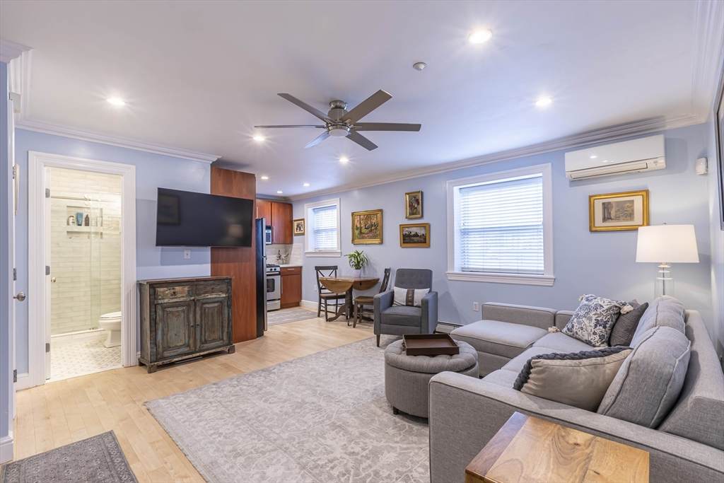 52 Cooper St. - Photo 1