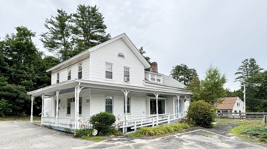 531 Summer St - Photo 1