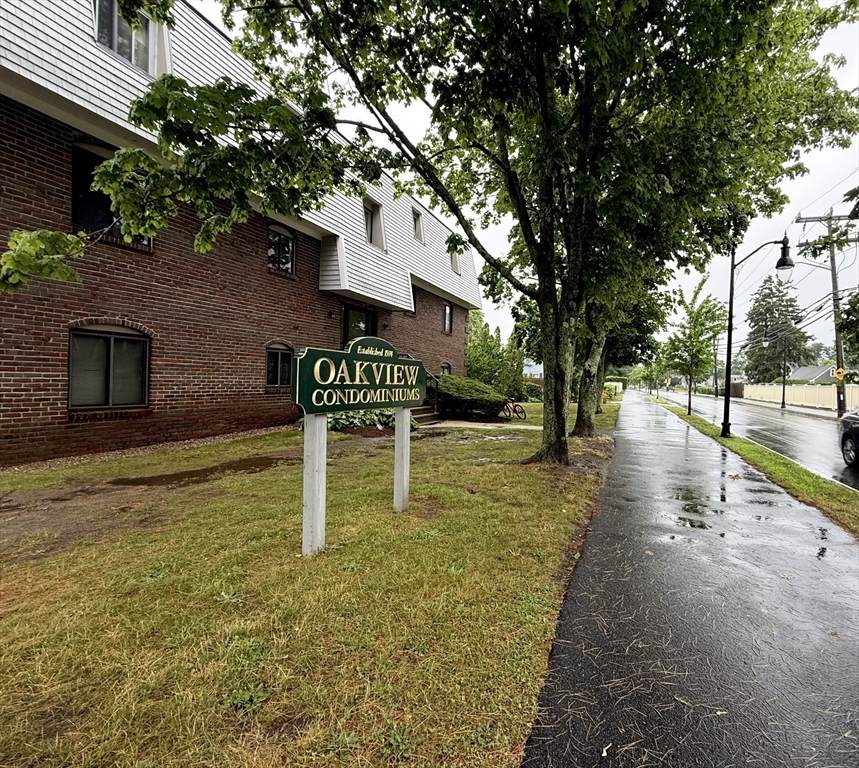 15 Oak Neck Rd - Photo 1