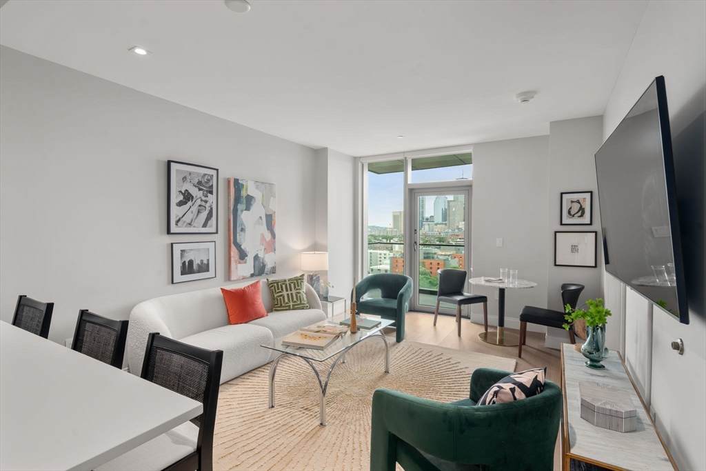 100 Shawmut Ave - Photo 1
