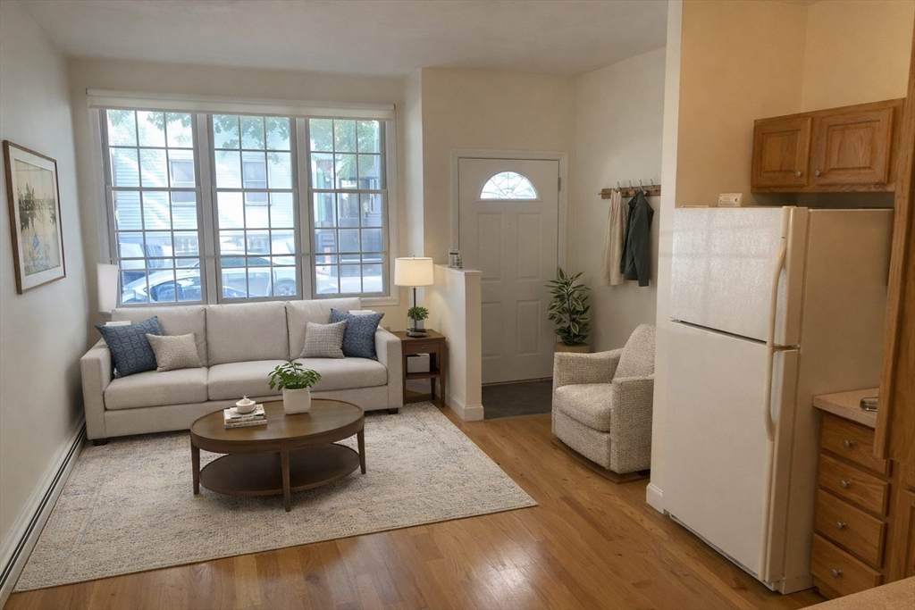 202 Hurley St - Photo 1