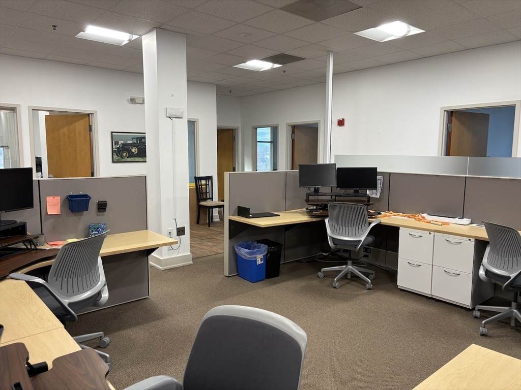 34 Main St - Photo 1