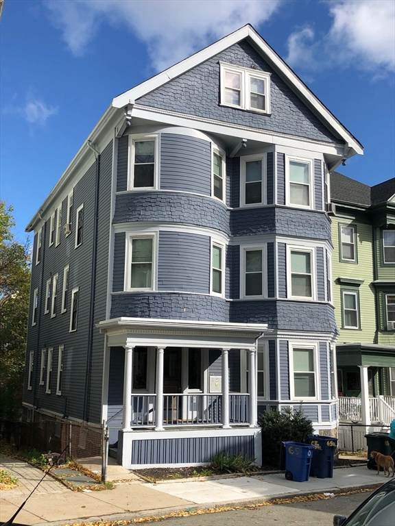 65 Hillside St - Photo 1