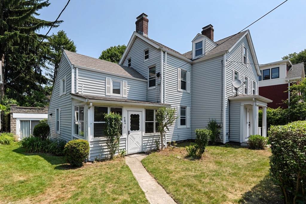 22-24 Greenview Avenue - Photo 1