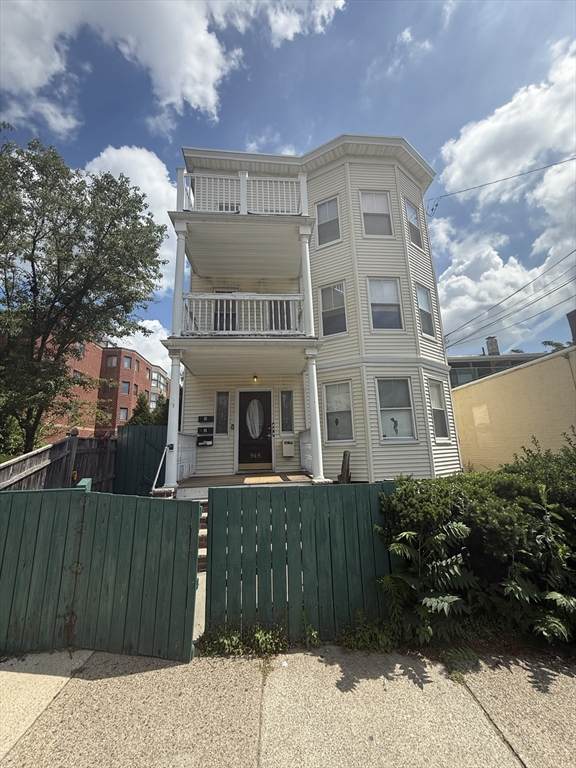 969 Massachusetts Avenue - Photo 1