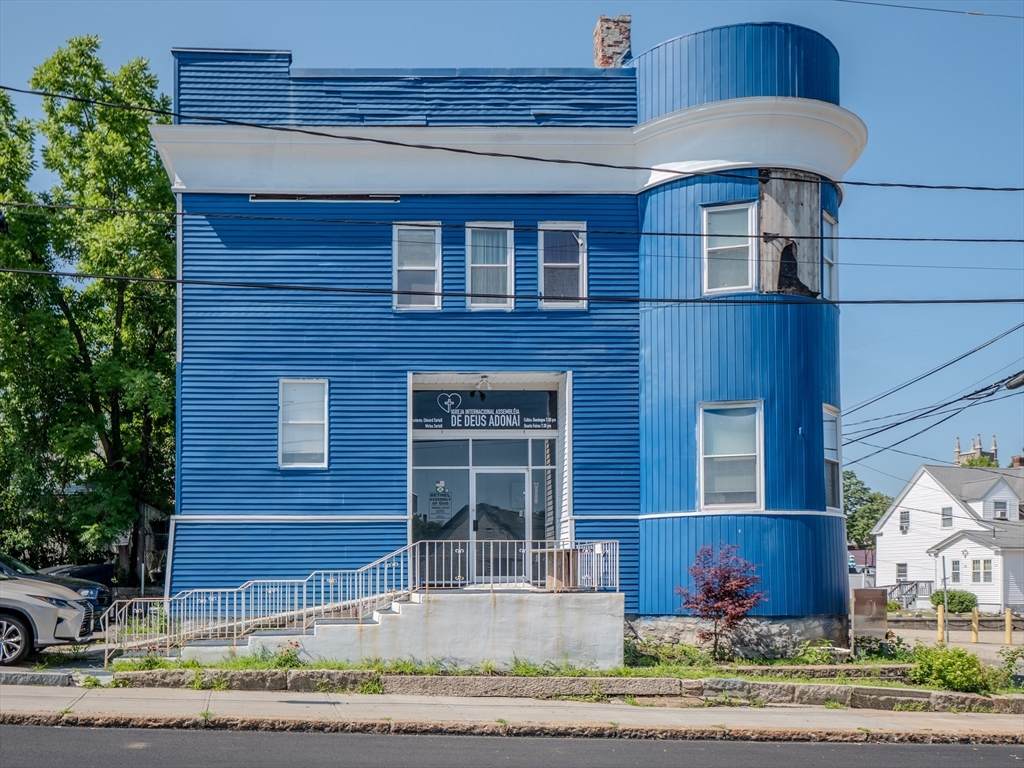 29 Spruce St - Photo 1