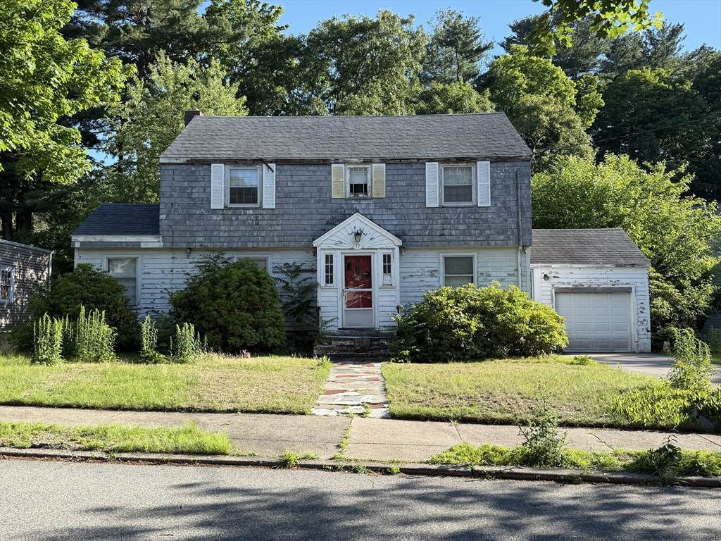 79 Longfellow Rd - Photo 1