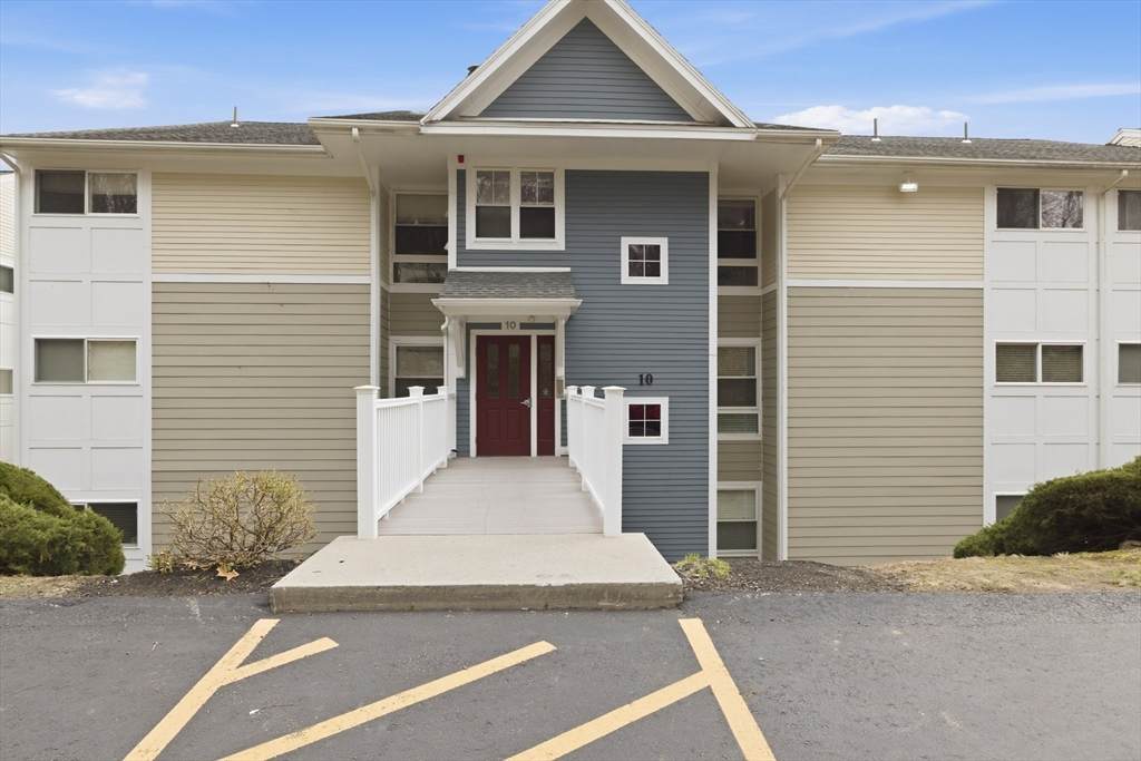 26 Beacon Street - Photo 1