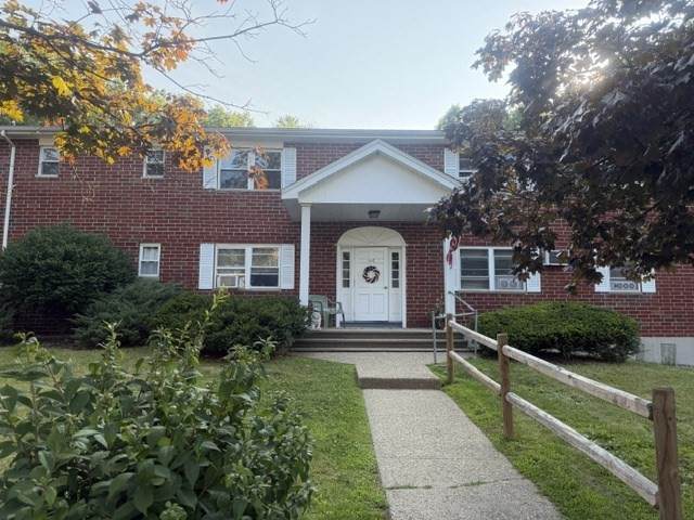 112 Litchfield  Pines Drive - Photo 1