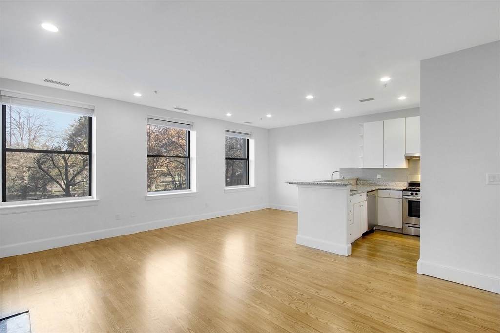140 Boylston St. - Photo 1
