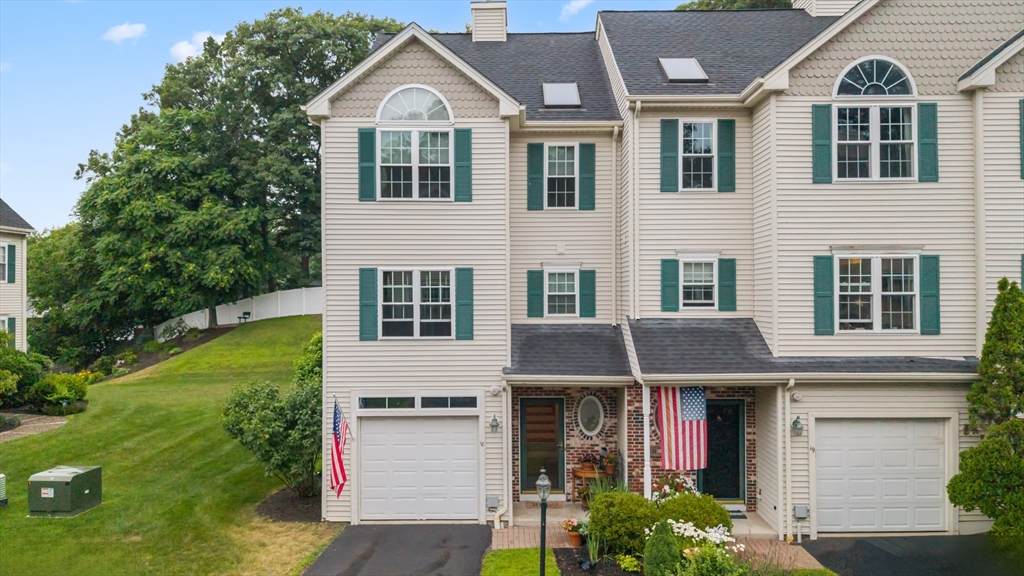 67 N Quinsigamond Ave - Photo 1