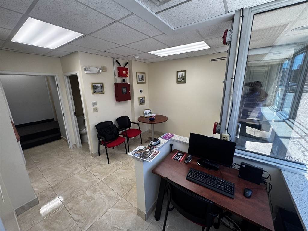162 Harding Street - Photo 1